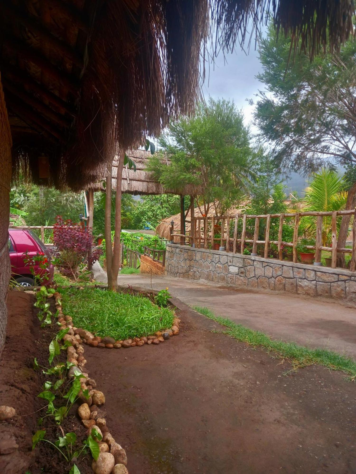 Nature Tones By Brdge Hospitality Maraiyur Екстер'єр фото